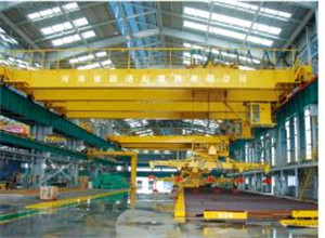 可伸缩可旋转电磁挂梁起重机