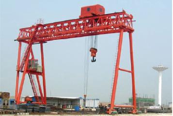 矿用门式起重机